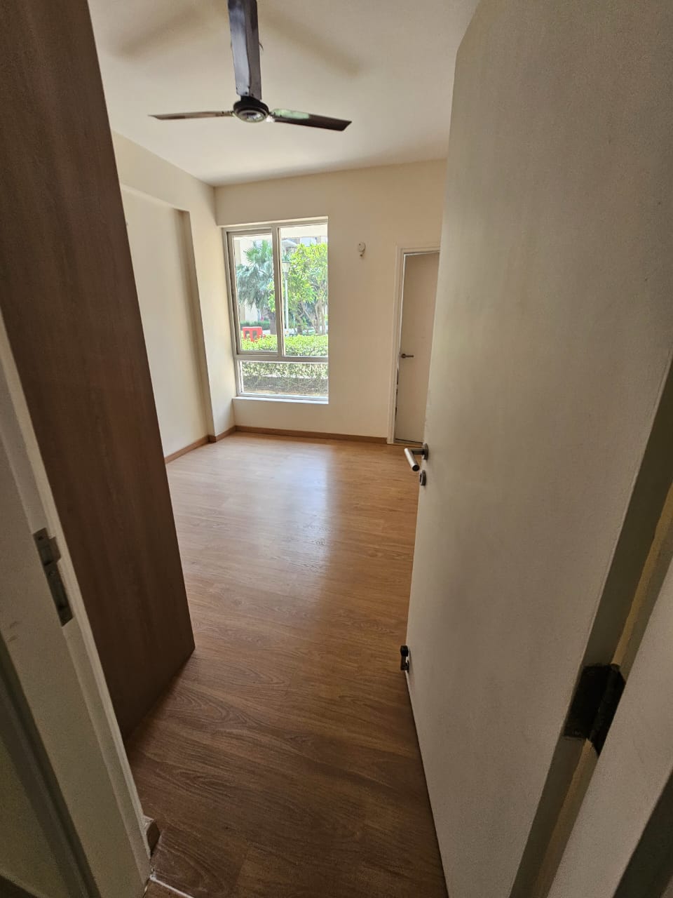 3.5 BHK + Servant Room Villa For Rent in Raheja Vedaanta