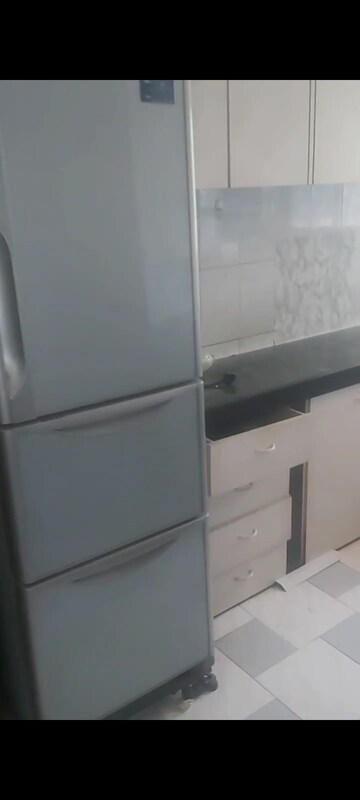 1 BHK Apartment For Rent in Raghukul Building, Goregaon East