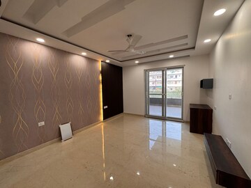  4 BHK Builder Floor at Green Fields Colony – for Rent