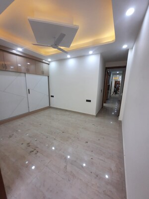 Room in 3 BHK Builder Floor at Malviya Nagar – for Sale