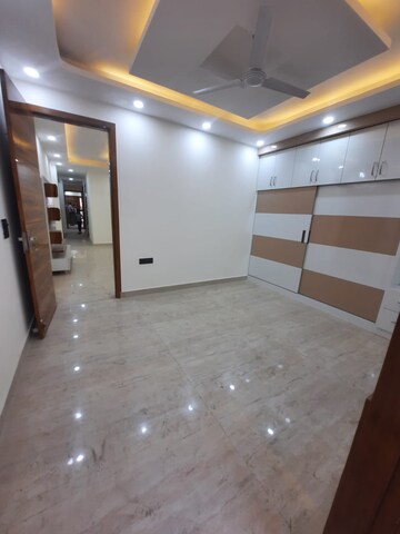 Room in 3 BHK Builder Floor at Malviya Nagar – for Sale