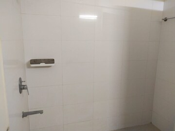 Bathroom in 2 BHK Apartment at Moti Nagar – for Rent