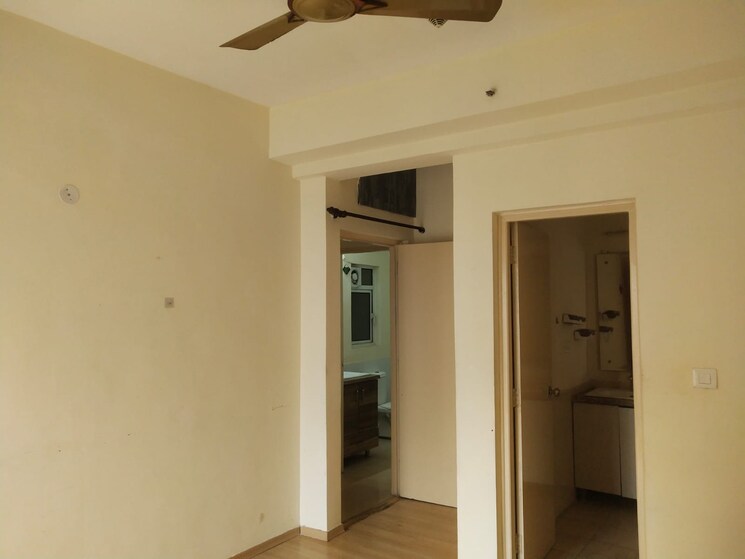 Room, moti nagar 2 Bedroom 1380 Sq.Ft. Apartment In Moti Nagar Delhi 8593409