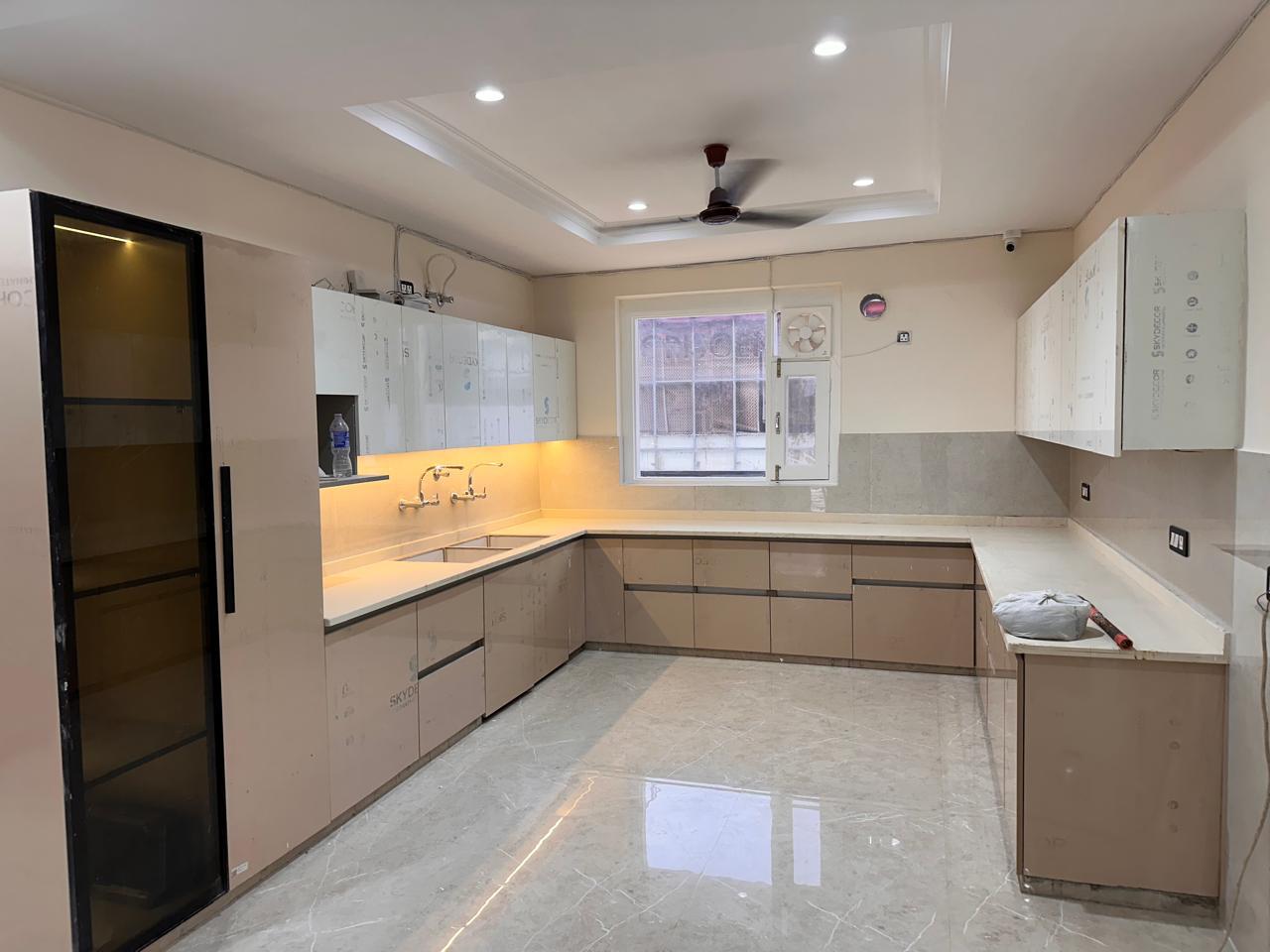 4 BHK Builder Floor For Rent in Green Fields Colony