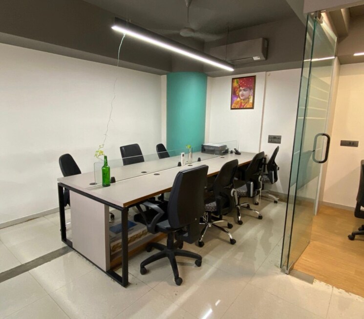 Team Area, thaltej Commercial Office Space 1385 Sq.Ft. In Thaltej Ahmedabad 8593434