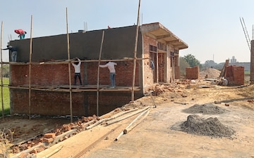 Plot For Sale in Kalindi Kunj