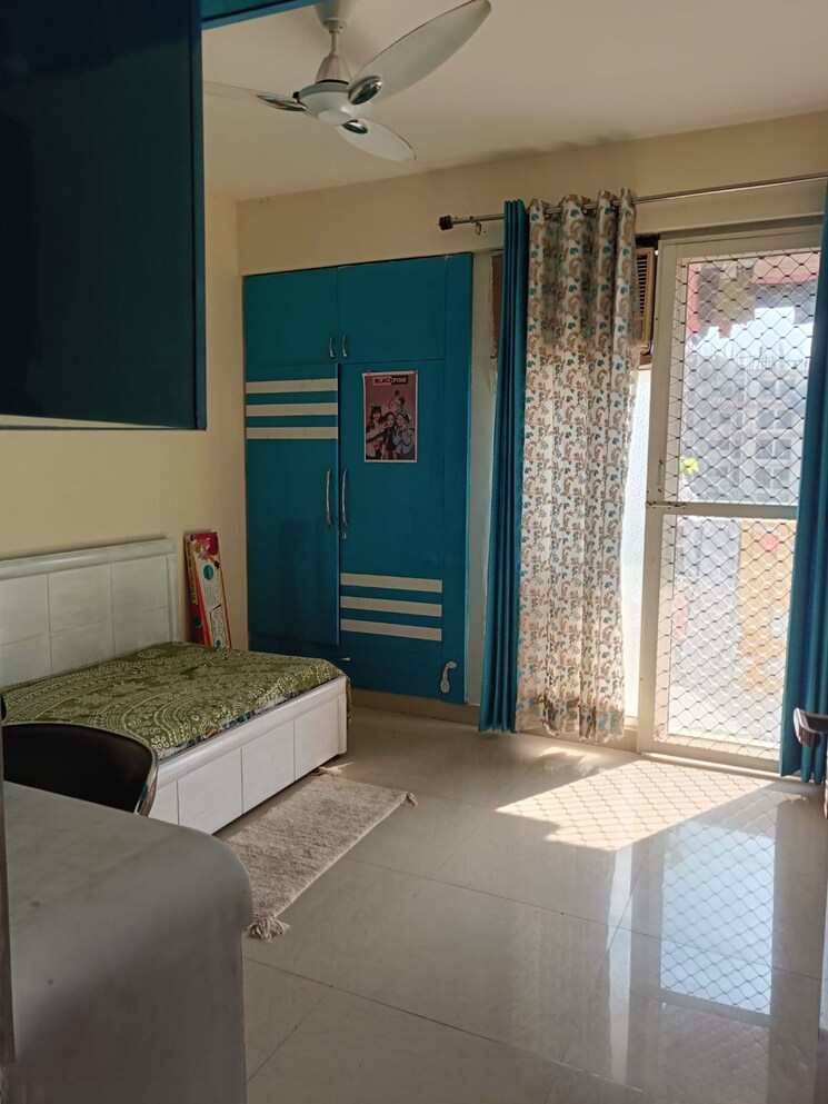 Bedroom, nirala-estate-ii 3 Bedroom 1225 Sq.Ft. Apartment In Tech Zone 4 Greater Noida Greater Noida 8594179