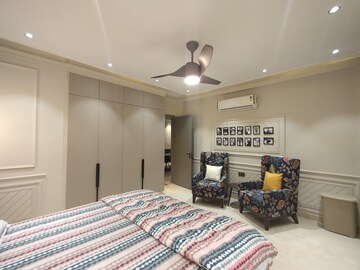 Bedroom in 4 BHK Builder Floor at Green Fields Colony – for Rent