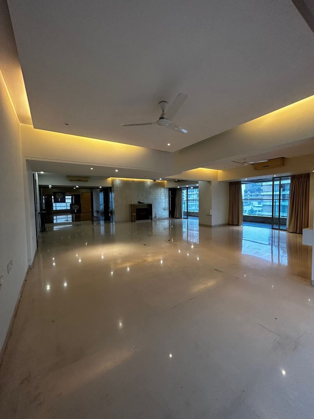 4 BHK Apartment For Sale in Agarwal And Doshi Complex