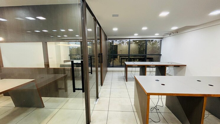 Team Area, kp-epitome Commercial Office Space 1070 Sq.Ft. In Makarba Ahmedabad 8593518