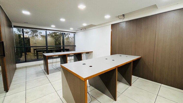 Team Area, kp-epitome Commercial Office Space 1070 Sq.Ft. In Makarba Ahmedabad 8593518