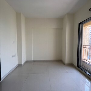 Room in 3 BHK Apartment at Parsik Nagar – for Sale