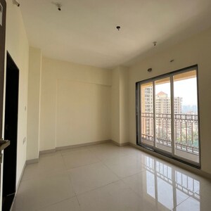 Room in 3 BHK Apartment at Parsik Nagar – for Sale