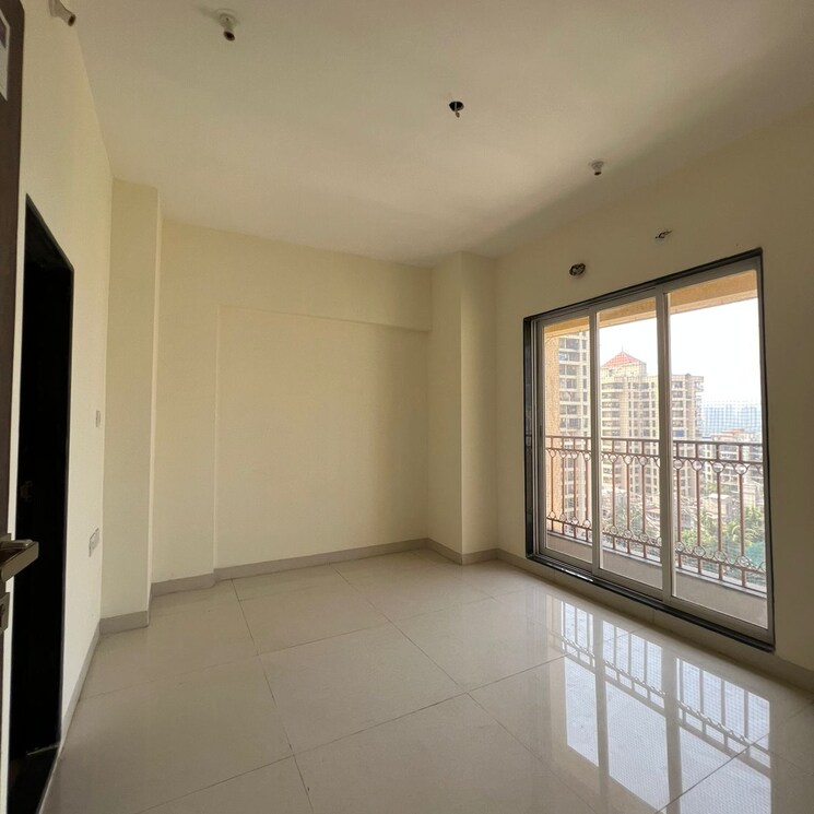 Room, parsik nagar 3 Bedroom 1250 Sq.Ft. Apartment In Parsik Nagar Thane 8593550