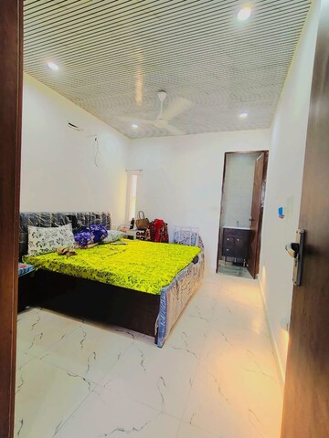 Bedroom in 1 BHK Builder Floor at Saket – for Rent