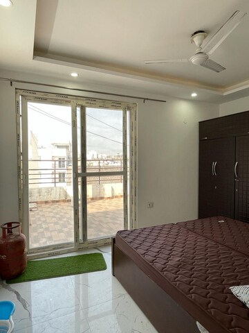 Bedroom in 2 BHK Builder Floor at Saket – for Rent