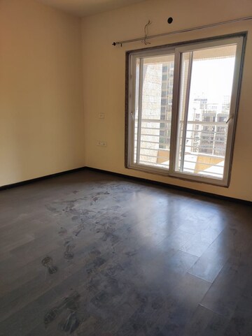Room in 3 BHK Apartment at Paradise Sai Mannat, Kharghar – for Sale