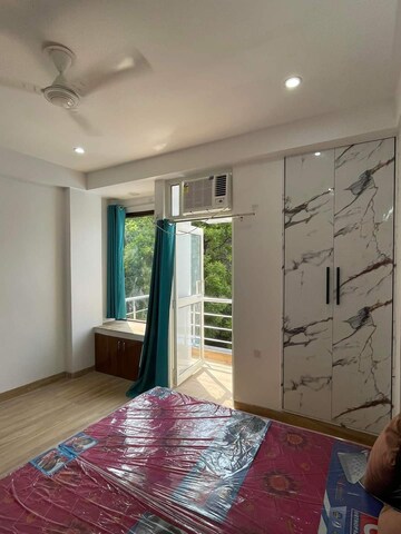 Bedroom in 1 BHK Builder Floor at Saket – for Rent