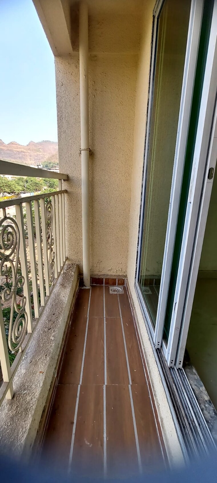 Balcony, parsik nagar 2 Bedroom 897 Sq.Ft. Apartment In Parsik Nagar Thane 8593621