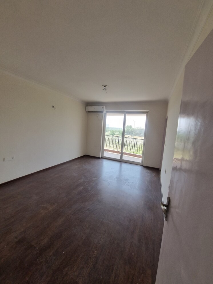 Master Bedroom, pareena-the-elite-residences 3 Bedroom 2150 Sq.Ft. Apartment In Sector 99 Gurgaon 8593581