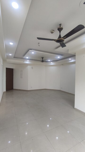 3 BHK Apartment For Rent in Moti Nagar