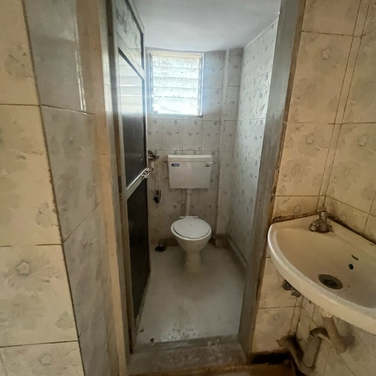 Bathroom, embee-geejay-chs 1 Bedroom 450 Sq.Ft. Apartment In Saibaba Nagar Mumbai 8593721