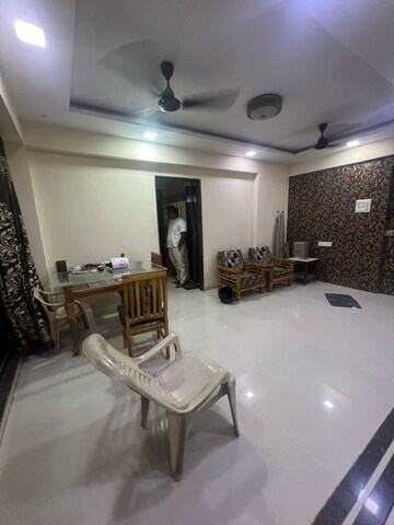 Team Area in 3 BHK Apartment at Parsik Nagar – for Sale