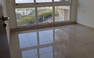 2 BHK Apartment For Sale in LnT Crescent Bay T3, Parel