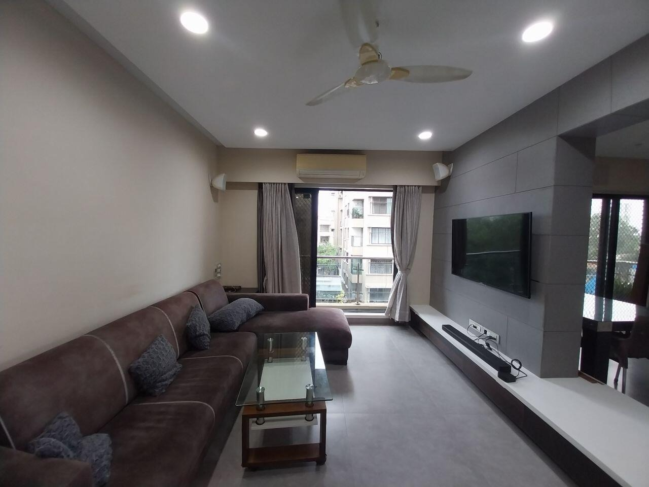 3.5 BHK + Servant Room,Study Room Apartment For Sale in Lodha The World Towers World One Tier 3 Trinity