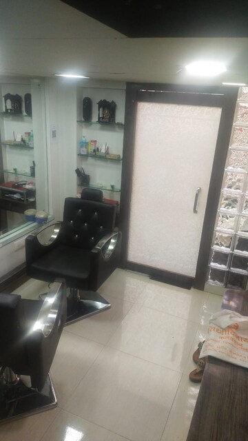  Shop For Rent in Neelkanth Heights Shivai Nagar, Shivai Nagar