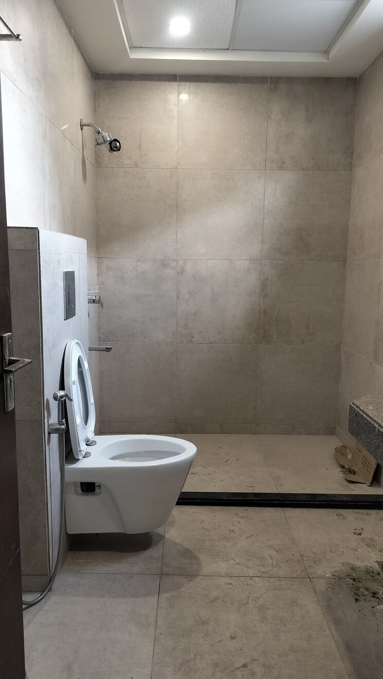 Bathroom, jubilee hills 4 Bedroom 3400 Sq.Ft. Apartment In Jubilee Hills Hyderabad 8593847