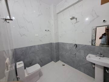 Kitchen in 3 BHK Builder Floor at Indira Nagar – for Rent