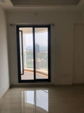 Room in 1 BHK Apartment at Prayag Heights, Dindoshi – for Rent