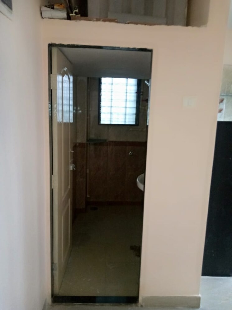 Room, goregaon west 1 Bedroom 420 Sq.Ft. Apartment In Goregaon West Mumbai 8593881