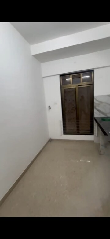 1 BHK Apartment For Sale in Neelyog Towers, Malad East
