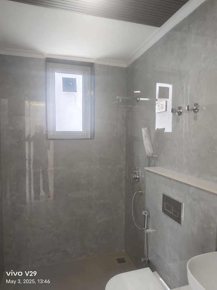 Master Bedroom, swaran-villa-friends-apartments 3 Bedroom 2350 Sq.Ft. Apartment In Sector 52 Gurgaon 8593934