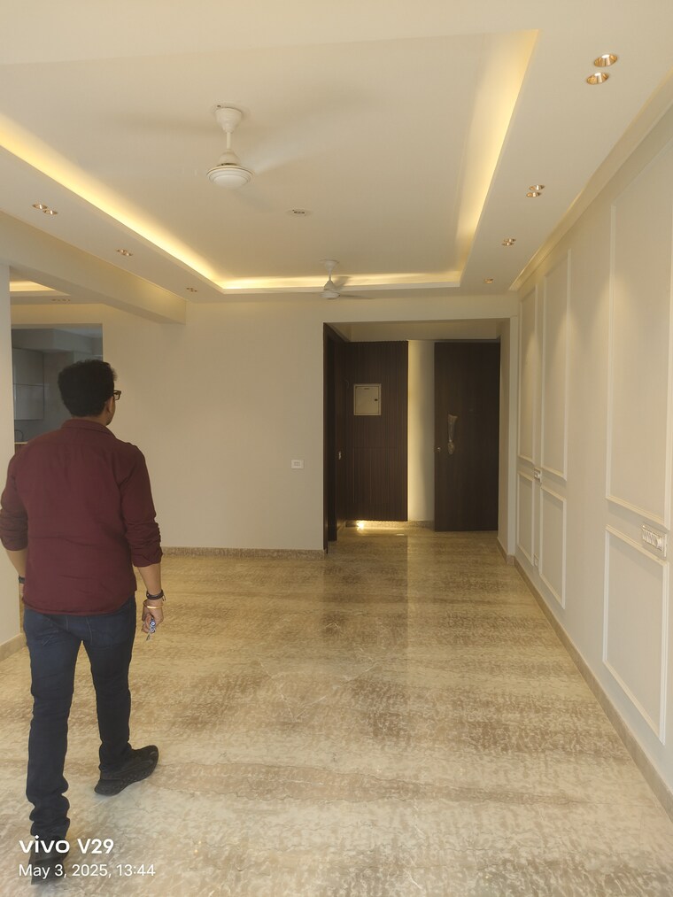 Room, swaran-villa-friends-apartments 3 Bedroom 2350 Sq.Ft. Apartment In Sector 52 Gurgaon 8593934