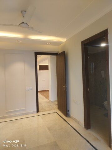 Building Lobby in 3 BHK Apartment at Swaran Villa Friends Apartments, Sector 52 – for Sale