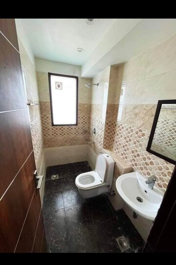 Bathroom in 2 BHK Builder Floor at The Aawas , Sector 39 – for Rent
