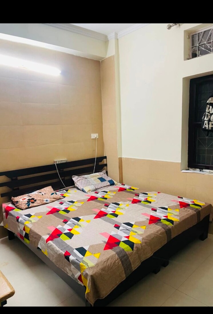 Bedroom, rwa-residential-society-sector-46 2 Bedroom 2200 Sq.Ft. Builder Floor In Sector 46 Gurgaon 8593952