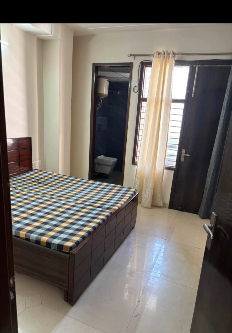 Bedroom, rwa-residential-society 2 Bedroom 2200 Sq.Ft. Builder Floor In Sector 40 Gurgaon 8593959