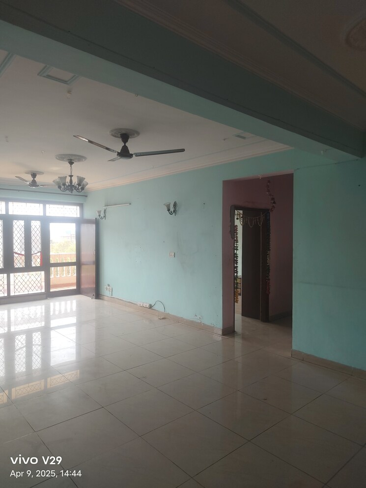 Room, dlf-exclusive-floors 3 Bedroom 1500 Sq.Ft. Apartment In Sector 53 Gurgaon 8593977