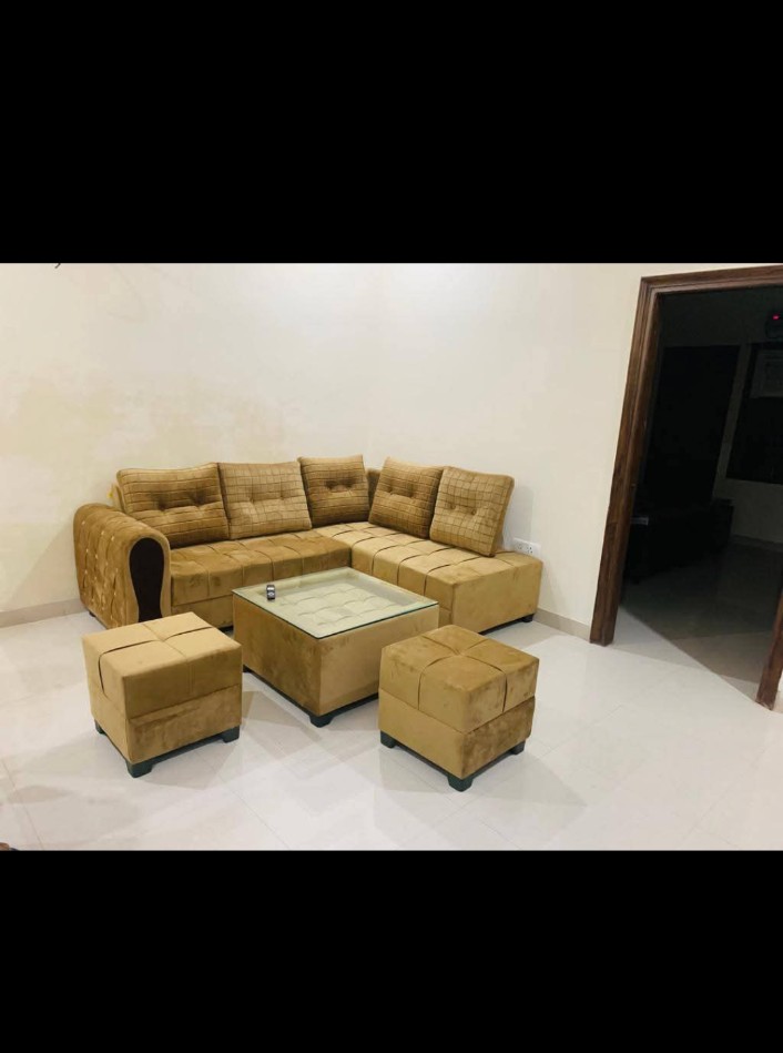 2 BHK Builder Floor For Rent in RWA Residential Society Sector 46