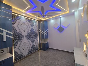 Master Bedroom in 3 BHK Builder Floor at Uttam Nagar West – for Sale