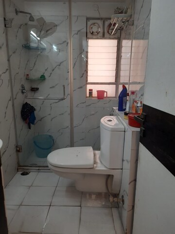Bathroom in 3 BHK Apartment at Kolkatta Gpo – for Sale