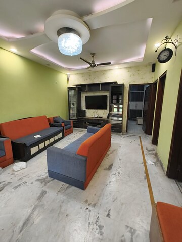 2 BHK Builder Floor For Rent in Sector 54