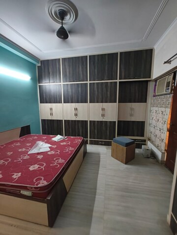Kitchen in 2 BHK Builder Floor at Sector 54 – for Rent