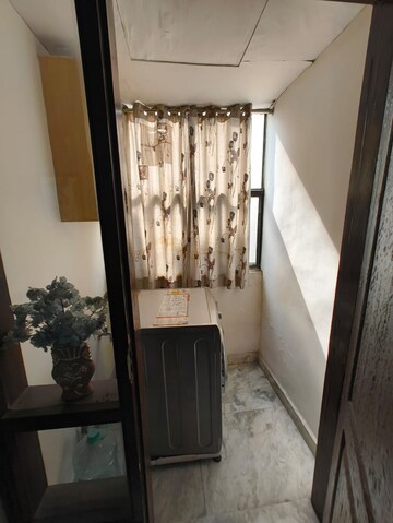 Living Room in 2 BHK Builder Floor at Sector 54 – for Rent