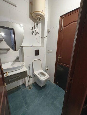 Bathroom in 2 BHK Builder Floor at Sector 54 – for Rent