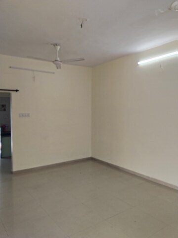 Room in 3 BHK Apartment at Ajni – for Rent